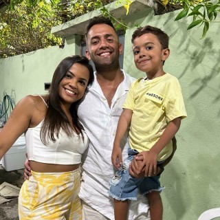 Familia